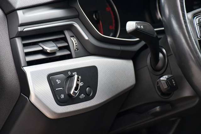 AUDI A4 Avant Sport Ultra S-line Aut. Led 3x Isofix Ansicht 9 für Fahrzeugdetailseite