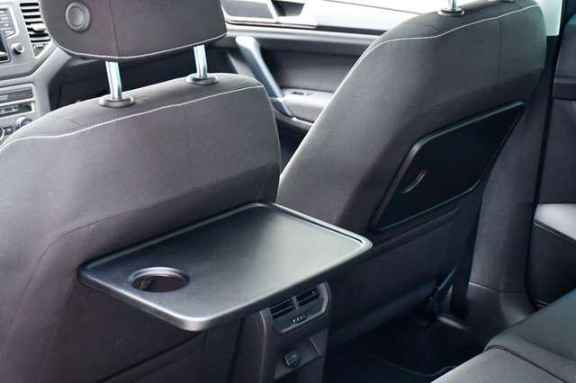 VW Golf Sportsvan VII Lounge DSG Pano BT Shz Ansicht 14 für Fahrzeugdetailseite