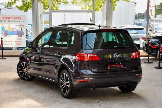 VW Golf Sportsvan VII Lounge DSG Pano BT Shz Ansicht 4 für Fahrzeugdetailseite