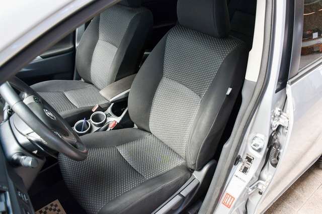 TOYOTA Verso Executive Automatik Kamera 7Sitzer 1.Hand Ansicht 10 für Fahrzeugdetailseite