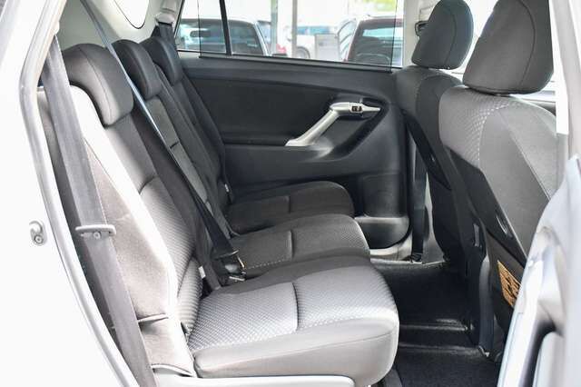 TOYOTA Verso Executive Automatik Kamera 7Sitzer 1.Hand Ansicht 16 für Fahrzeugdetailseite
