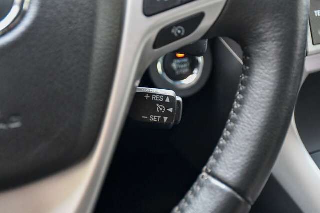 TOYOTA Verso Executive Automatik Kamera 7Sitzer 1.Hand Ansicht 25 für Fahrzeugdetailseite