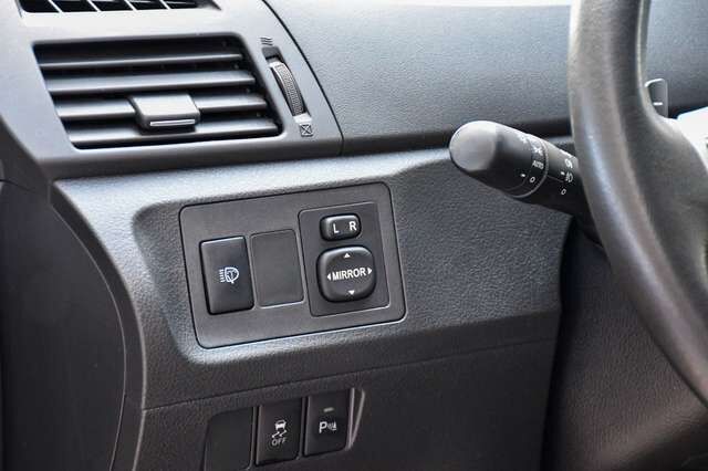 TOYOTA Verso Executive Automatik Kamera 7Sitzer 1.Hand Ansicht 9 für Fahrzeugdetailseite