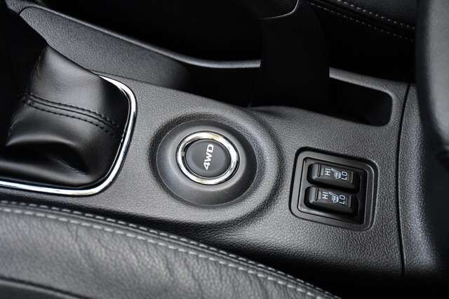 MITSUBISHI Outlander ClearTec Instyle 4WD Navi Kam 7 Sitzer Ansicht 20 für Fahrzeugdetailseite