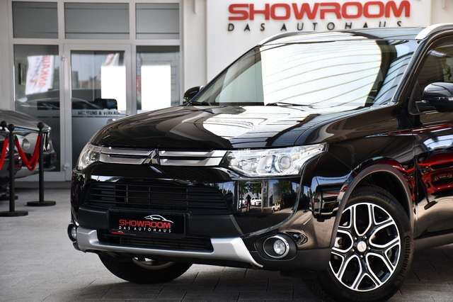 MITSUBISHI Outlander ClearTec Instyle 4WD Navi Kam 7 Sitzer Ansicht 29 für Fahrzeugdetailseite