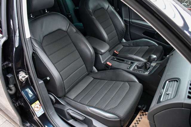 VW Golf VII Lim. Comfortline BlueTDI DSG ACC 1.Hand Ansicht 12 für Fahrzeugdetailseite
