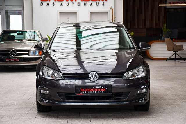 VW Golf VII Lim. Lounge Standheiz. PDC Rentner 2.Hd Ansicht 5 für Fahrzeugdetailseite