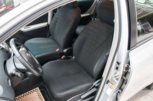 TOYOTA Yaris Sol 2.Hand Nur 30tkm! Ansicht 10 für Fahrzeugdetailseite