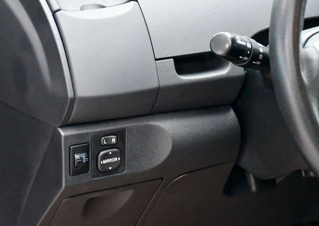TOYOTA Yaris Sol 2.Hand Nur 30tkm! Ansicht 14 für Fahrzeugdetailseite