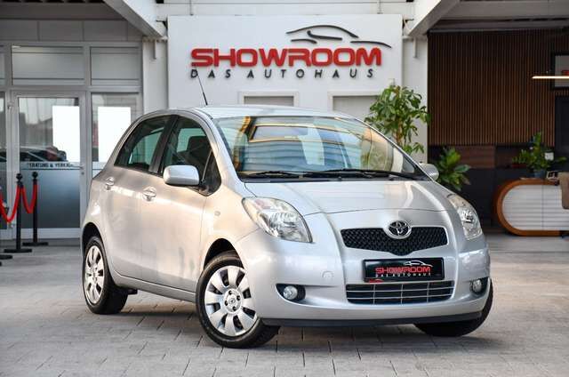 TOYOTA Yaris Sol 2.Hand Nur 30tkm! Ansicht 3 für Fahrzeugdetailseite