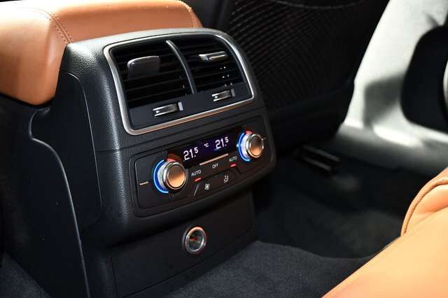 AUDI A6 Avant 3.0 TDI clean Matrix LED HUD Top View Ansicht 15 für Fahrzeugdetailseite