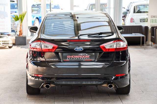 FORD Mondeo Lim. Titanium S 2.0 203 PS Automatik PDC Ansicht 6 für Fahrzeugdetailseite