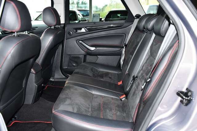 FORD Mondeo Turnier Titanium S Aut. 2.Hand Ansicht 13 für Fahrzeugdetailseite