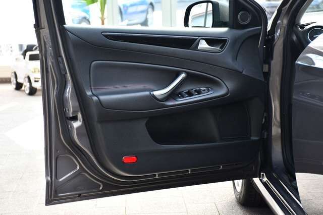FORD Mondeo Turnier Titanium S Aut. 2.Hand Ansicht 7 für Fahrzeugdetailseite