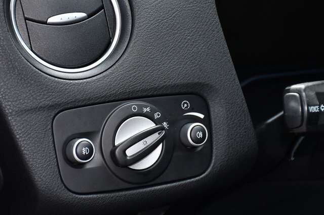 FORD Mondeo Turnier Titanium S Aut. 2.Hand Ansicht 9 für Fahrzeugdetailseite