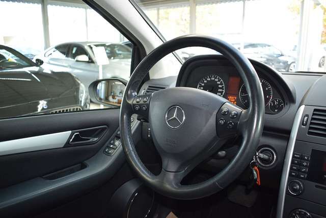 MERCEDES-BENZ A150 Automatik Avantgarde Getriebeschaden Ansicht 12 für Fahrzeugdetailseite