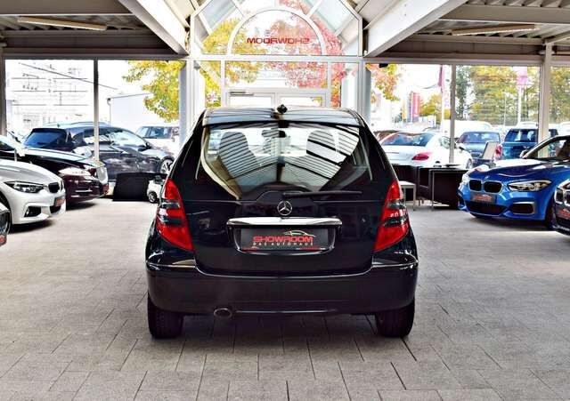 MERCEDES-BENZ A150 Automatik Avantgarde Getriebeschaden Ansicht 6 für Fahrzeugdetailseite