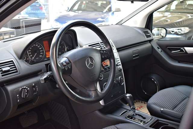 MERCEDES-BENZ A150 Automatik Avantgarde Getriebeschaden Ansicht 9 für Fahrzeugdetailseite