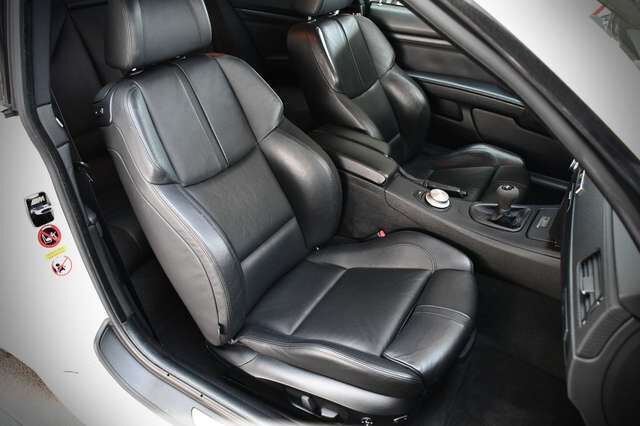 BMW M3 Coupe V8 Handschalter M Drive Shadow-Line Ansicht 11 für Fahrzeugdetailseite