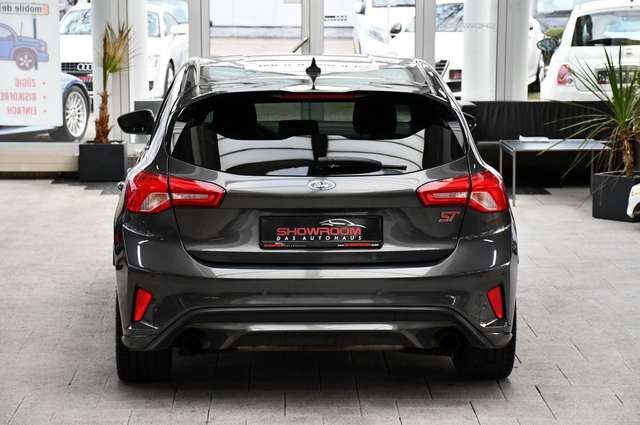 FORD Focus Lim. ST Recaro Design-Paket 1.Hand 68tkm! Ansicht 6 für Fahrzeugdetailseite