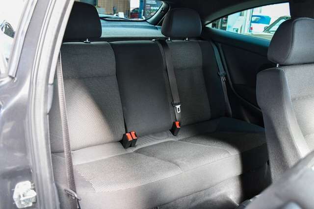 OPEL Astra H GTC Sport OPC Line Sitzheizung PDC Ansicht 14 für Fahrzeugdetailseite