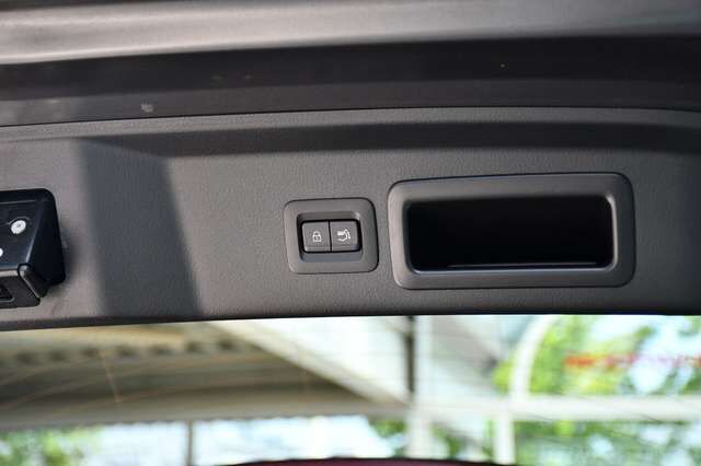 MAZDA CX-30 Selection 2WD HeadUp Navi CarPlay 1.Hand Ansicht 24 für Fahrzeugdetailseite