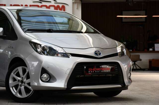 TOYOTA Yaris Hybrid Club Lounge Navi Shz 49tkm Ansicht 23 für Fahrzeugdetailseite