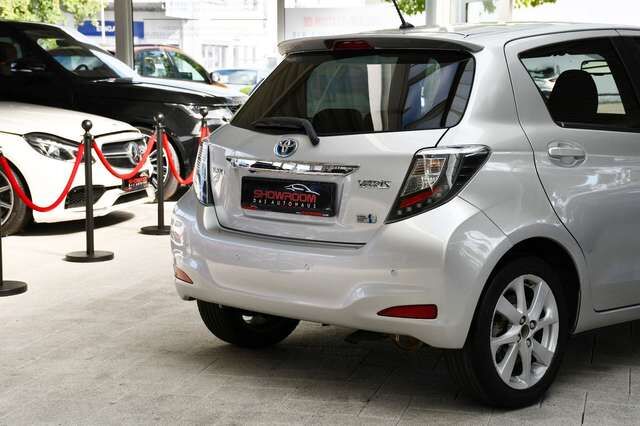 TOYOTA Yaris Hybrid Club Lounge Navi Shz 49tkm Ansicht 29 für Fahrzeugdetailseite