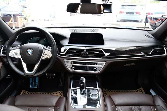 BMW 730 Ld xDrive Lang Laser Executive Lounge Massage Ansicht 13 für Fahrzeugdetailseite