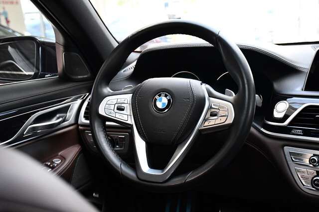 BMW 730 Ld xDrive Lang Laser Executive Lounge Massage Ansicht 14 für Fahrzeugdetailseite