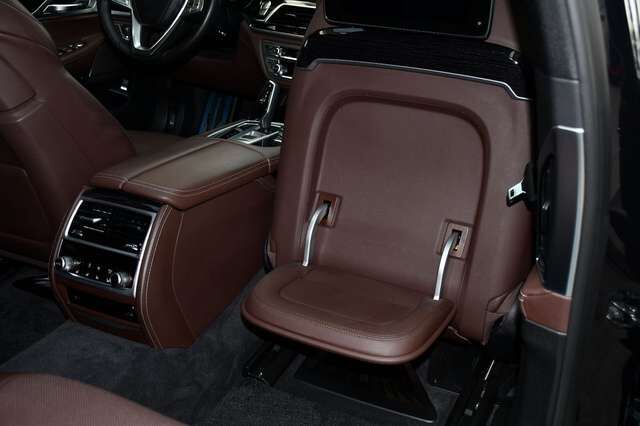 BMW 730 Ld xDrive Lang Laser Executive Lounge Massage Ansicht 29 für Fahrzeugdetailseite
