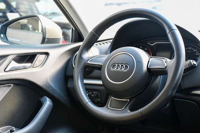 AUDI A3 Sportback ambition Automatik 1.Hd nur 13tkm! Ansicht 19 für Fahrzeugdetailseite