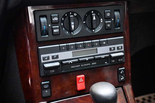 MERCEDES-BENZ SL 300 H-Kennzeichen DE-Fzg Hardtop Sammler Ansicht 14 für Fahrzeugdetailseite