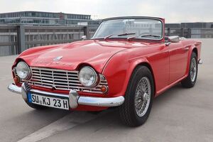 Triumph TR4