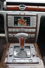 VW Phaeton 4.2 V8 4MOTION Tiptronic 5-Sitzer
