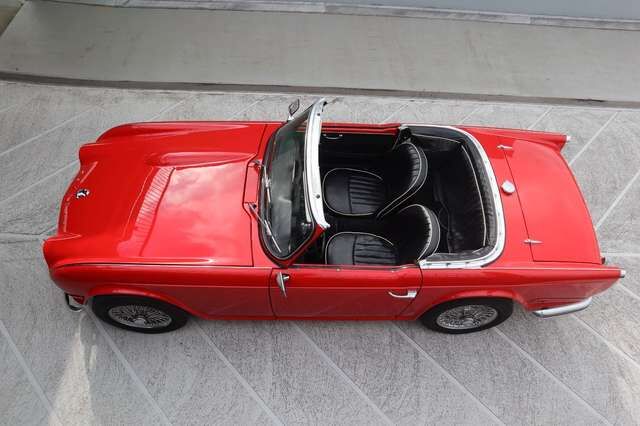 Triumph TR4