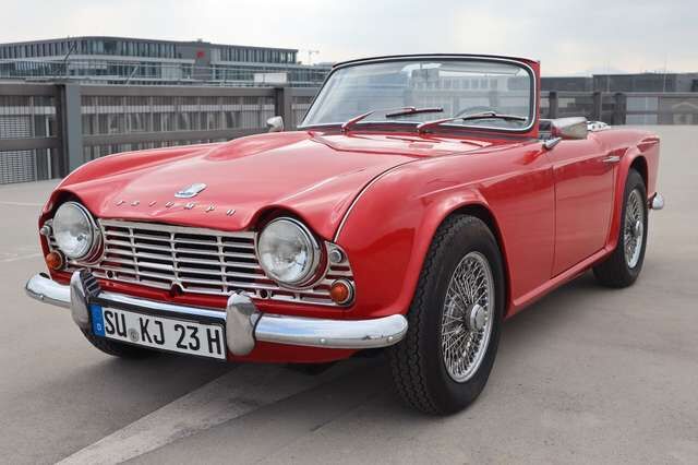 Triumph TR4