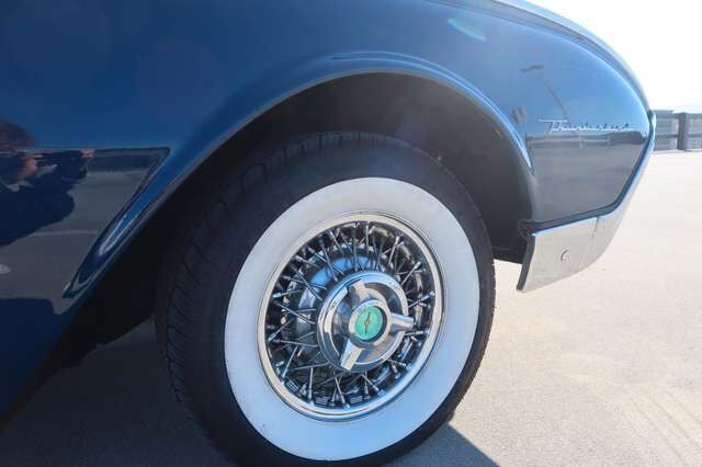 Ford Thunderbird