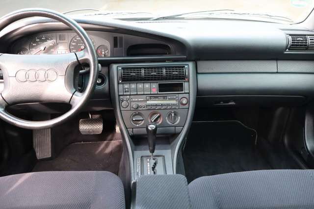 Audi 100 Avant 2.6 E