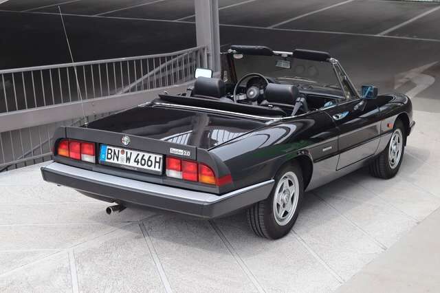 Alfa Romeo Spider