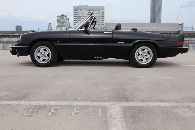 Alfa Romeo Spider