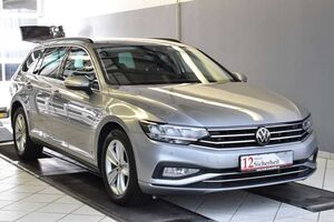 VW Passat Variant 2.0TDI Business DSG*AHK*LED*PDC