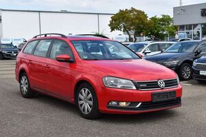 VW Passat Variant 1.6TDI Trendline Navi*Sitzheizung*PDC