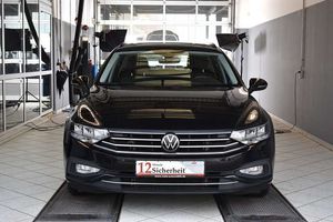 VW Passat Variant 2.0 TDI Business DSG*AHK*LED