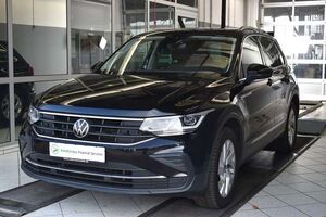 VW Tiguan 2.0 TDI Life 4Motion DSG*AHK*Tacho Digital