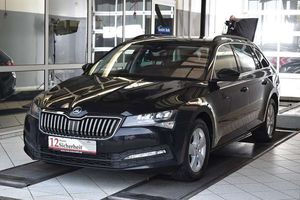 Skoda Superb Combi 2.0 TDI Ambition DSG*AHK*ACC