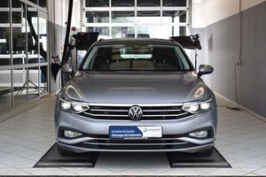 VW Passat Variant 2.0TDI Business DSG Matrix*AHK