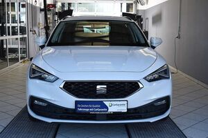 SEAT Leon Sportstourer 2.0TDI Style DSG*AHK*LED*ACC