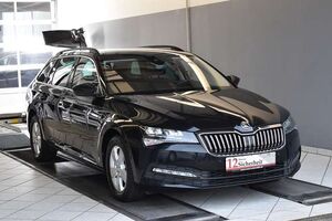 Skoda Superb Combi 2.0 TDI Ambition DSG*AHK*ACC