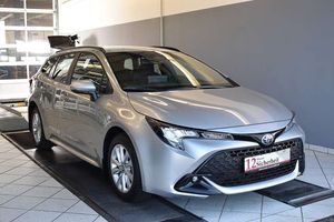 Toyota Corolla Touring Sports 2.0 Active Hybrid Automat